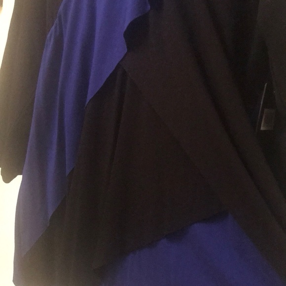 Fabulous Vince Camuto top ❤️ NWT  - Picture 5 of 8